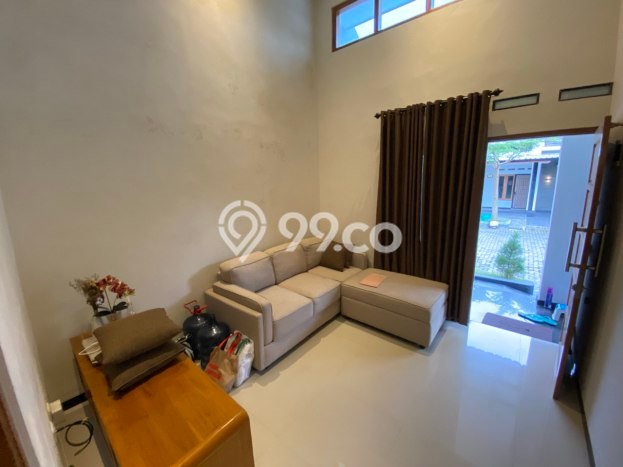 Rumah Modern Minimalis 3 KT Siap Huni di Solo Baru Rumah Modern Minimalis 3 KT Siap Huni di Solo Baru
