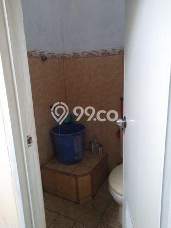 JUAL CEPAT! Rumah Ready Stock Lokasi Premium Laweyan, LT 136m2m² Bangunan 100m2m² JUAL CEPAT! Rumah Ready Stock Lokasi Premium Laweyan, LT 136m2m² Bangunan 100m2m²