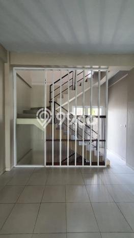 Ruko di Sanur, Luas 173m², Pusat Bisnis, Posisi Strategis Ruko di Sanur, Luas 173m², Pusat Bisnis, Posisi Strategis