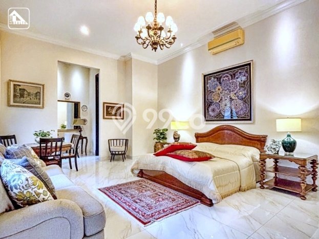 Dijual Rumah Mewah Elegan Dengan View Eksklusif di Lebak Bulus, Jakarta Selatan Dijual Rumah Mewah Elegan Dengan View Eksklusif di Lebak Bulus, Jakarta Selatan