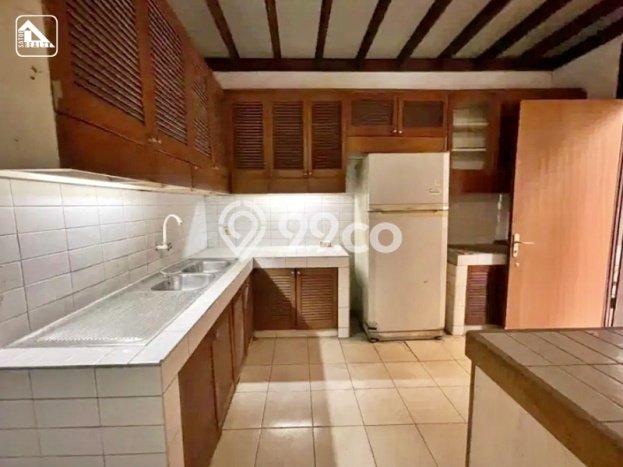 For Sale Rumah Elit Exclusive di Kebayoran Baru, Jakarta Selatan For Sale Rumah Elit Exclusive di Kebayoran Baru, Jakarta Selatan