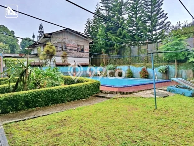Hotel Kawasan Bisnis Kawasan Cisarua, Luas 526m2m², Prospektif Hotel Kawasan Bisnis Kawasan Cisarua, Luas 526m2m², Prospektif