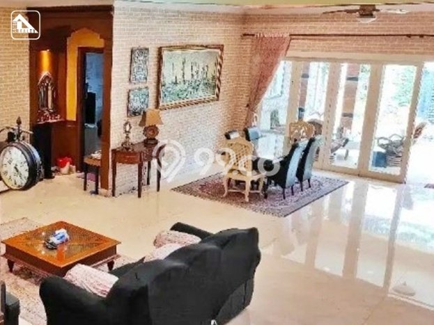 Hunian Mewah LB 500m2 Siap Huni Desain Elegan di Jati Padang, Jakarta Selatan Hunian Mewah LB 500m2 Siap Huni Desain Elegan di Jati Padang, Jakarta Selatan