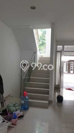 Siap Huni Hunian Elit 3 Kamar di Cipondoh Dekat ke Mana Saja Siap Huni Hunian Elit 3 Kamar di Cipondoh Dekat ke Mana Saja