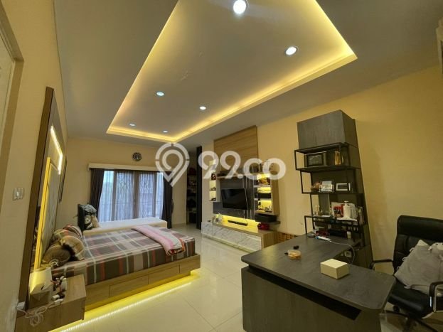 Rumah Siap Pakai area Karang Tengah, Tangerang, LT 258m² Bangunan 370m² Rumah Siap Pakai area Karang Tengah, Tangerang, LT 258m² Bangunan 370m²