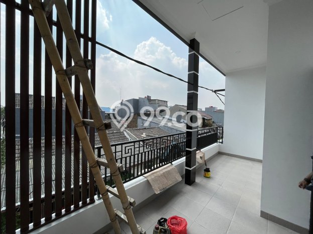 DIJUAL CEPAT! Rumah Modern di Cipondoh, Tangerang, Luas 60m² Bangunan 72m² Bisa Nego! DIJUAL CEPAT! Rumah Modern di Cipondoh, Tangerang, Luas 60m² Bangunan 72m² Bisa Nego!