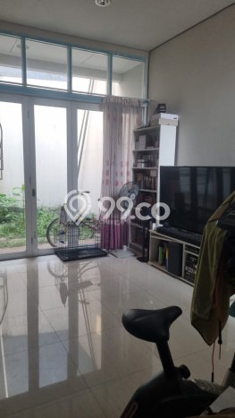 Jual Rumah Minimalis Bagus Punya 3 KT di Serpong Tangerang Selatan SHM Jual Rumah Minimalis Bagus Punya 3 KT di Serpong Tangerang Selatan SHM