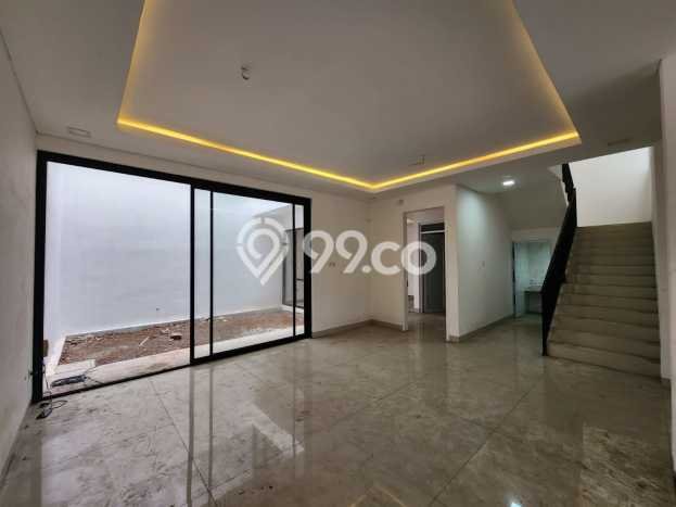 Dijual Rumah Luas Megah Dengan View Cantik di Citra Garden, Jakarta Barat Dijual Rumah Luas Megah Dengan View Cantik di Citra Garden, Jakarta Barat
