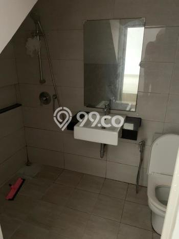 PILIHAN TEPAT! Rumah kawasan Cipondoh, 2 KM, Dekat Sekolah, Luas 90m² LB 130m² PILIHAN TEPAT! Rumah kawasan Cipondoh, 2 KM, Dekat Sekolah, Luas 90m² LB 130m²