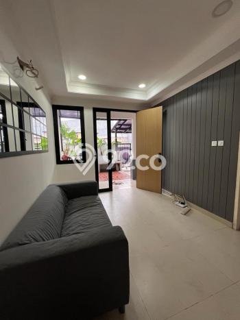 Rumah Strategis Minimalis Lb 105m2 di Karang Tengah, Tangerang Rumah Strategis Minimalis Lb 105m2 di Karang Tengah, Tangerang