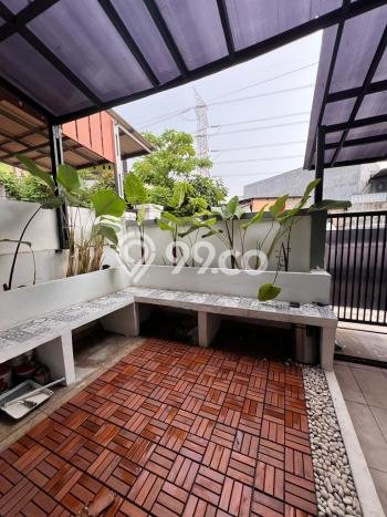 Rumah Strategis Minimalis Lb 105m2 di Karang Tengah, Tangerang Rumah Strategis Minimalis Lb 105m2 di Karang Tengah, Tangerang