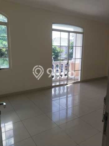 PRIME AREA! Rumah di Cipondoh, 3 KM, Area Premium, LT 250m² LB 300m² PRIME AREA! Rumah di Cipondoh, 3 KM, Area Premium, LT 250m² LB 300m²