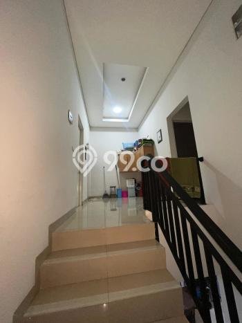 Dijual Rumah 4 Kamar Lokasi Ideal Nyaman dan Strategis di Karang Tengah Dijual Rumah 4 Kamar Lokasi Ideal Nyaman dan Strategis di Karang Tengah