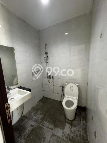 Jual Rumah Strategis Bagus Punya 2 KT di Cipondoh Tangerang SHM Jual Rumah Strategis Bagus Punya 2 KT di Cipondoh Tangerang SHM