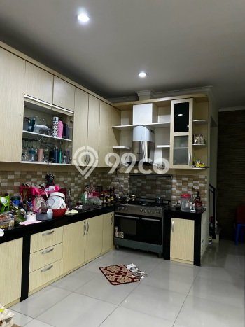 Rumah Mewah Siap Huni LT 108m2 di Cipondoh, Tangerang Rumah Mewah Siap Huni LT 108m2 di Cipondoh, Tangerang