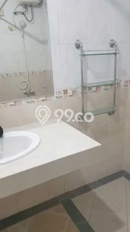 Disewakan Segera Rumah Kondisi Baik di Kawasan Karang Tengah, Tangerang Disewakan Segera Rumah Kondisi Baik di Kawasan Karang Tengah, Tangerang