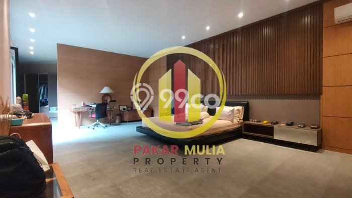 Hunian Mewah LB 800m2 Siap Pakai Desain Elegan di Riau, Bandung Hunian Mewah LB 800m2 Siap Pakai Desain Elegan di Riau, Bandung