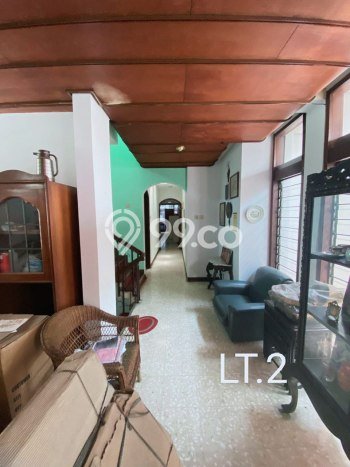 Ready to Use! Luxury House LT 170m2 Desain Elegan di Riau Ready to Use! Luxury House LT 170m2 Desain Elegan di Riau