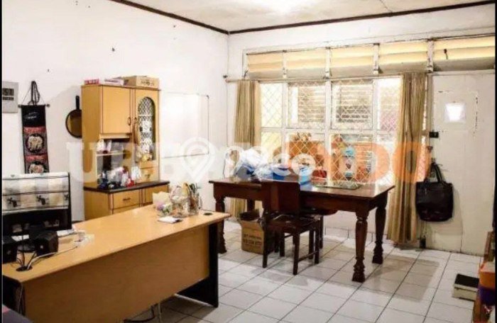 Rumah Mewah LB 300m2 Siap Pakai Desain Elegan di Pungkur, Bandung Rumah Mewah LB 300m2 Siap Pakai Desain Elegan di Pungkur, Bandung