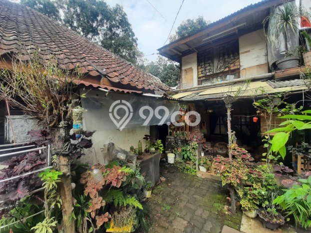 Rumah Elit Modern Tanpa Renovasi di Pajajaran Bandung Rumah Elit Modern Tanpa Renovasi di Pajajaran Bandung
