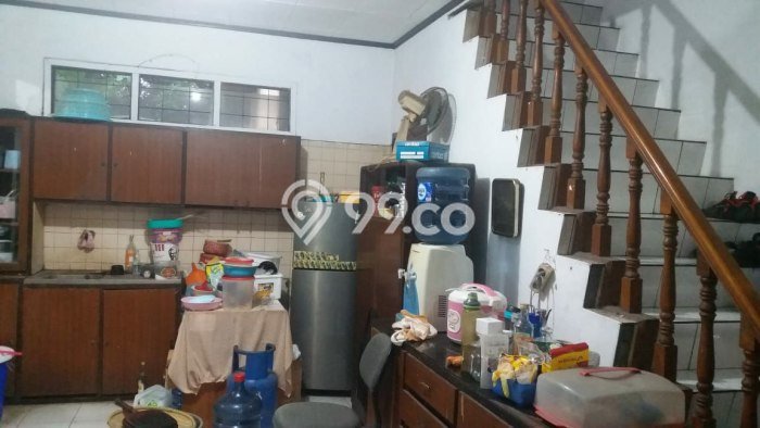 For Sale! Premium House LT 283m2 Desain Modern di Gatot Subroto For Sale! Premium House LT 283m2 Desain Modern di Gatot Subroto