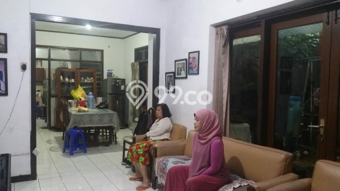 For Sale! Premium House LT 283m2 Desain Modern di Gatot Subroto For Sale! Premium House LT 283m2 Desain Modern di Gatot Subroto
