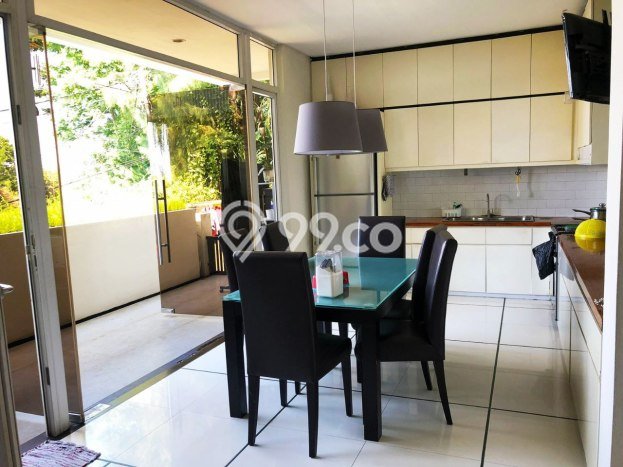 For Sale! Luxury House LT 300m2 Desain Modern di Awiligar For Sale! Luxury House LT 300m2 Desain Modern di Awiligar