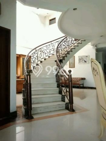 KESEMPATAN EMAS! Rumah Berkualitas area Cipaganti, Bandung, Luas 568m2m² Bangunan 950m2m² KESEMPATAN EMAS! Rumah Berkualitas area Cipaganti, Bandung, Luas 568m2m² Bangunan 950m2m²