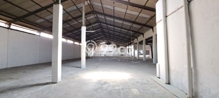 SENTRA BISNIS! Gudang Kawasan Kiaracondong, Luas 2600m², Pusat Perniagaan SENTRA BISNIS! Gudang Kawasan Kiaracondong, Luas 2600m², Pusat Perniagaan