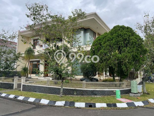Jual Rumah Mewah Elegan Dengan View Eksklusif di Pasteur, Bandung Jual Rumah Mewah Elegan Dengan View Eksklusif di Pasteur, Bandung