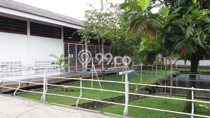 INVESTASI MENGUNTUNGKAN! Pabrik Kawasan Kopo, Luas 3600m², Nilai Profit Tinggi INVESTASI MENGUNTUNGKAN! Pabrik Kawasan Kopo, Luas 3600m², Nilai Profit Tinggi