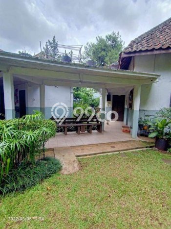 Rumah Elit LB 380m2 Siap Pakai Desain Elegan di Cipaganti, Bandung Rumah Elit LB 380m2 Siap Pakai Desain Elegan di Cipaganti, Bandung