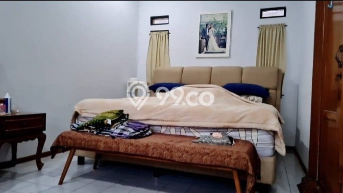Ready to Use! Premium House LT 300m2 Desain Modern di Turangga Ready to Use! Premium House LT 300m2 Desain Modern di Turangga