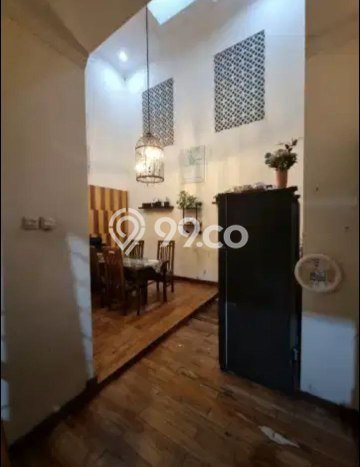 Jual Rumah Bagus Siap Huni LB 220m2 di Antapani, Bandung Jual Rumah Bagus Siap Huni LB 220m2 di Antapani, Bandung