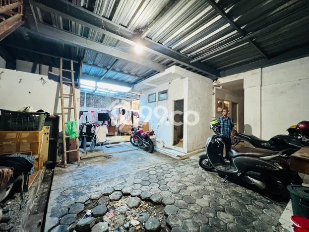 Rumah Elit LB 200m2 Siap Pakai Desain Elegan di Riau, Bandung Rumah Elit LB 200m2 Siap Pakai Desain Elegan di Riau, Bandung