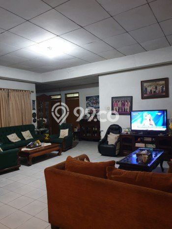 Dijual Rumah Premium dengan Fasilitas Sekitar Komplit di Batununggal, Bandung Dijual Rumah Premium dengan Fasilitas Sekitar Komplit di Batununggal, Bandung
