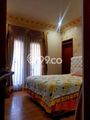 For Sale Rumah 4 Kamar Lokasi Strategis Bagus dan Strategis di Antapani For Sale Rumah 4 Kamar Lokasi Strategis Bagus dan Strategis di Antapani
