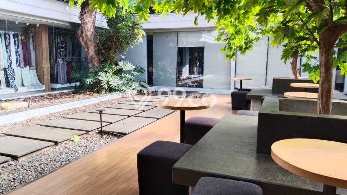 For Sale! Luxury House LT 1026m2 Desain Modern di Riau For Sale! Luxury House LT 1026m2 Desain Modern di Riau