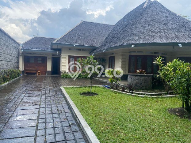 For Sale! Luxury House LT 911m2 Desain Modern di Riau For Sale! Luxury House LT 911m2 Desain Modern di Riau