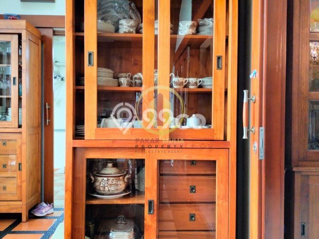 For Sale! Premium House LT 329m2 Desain Modern di Cigadung For Sale! Premium House LT 329m2 Desain Modern di Cigadung