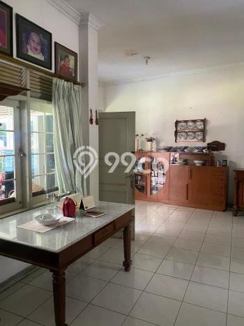 Rumah Mewah LB 300m2 Siap Huni Desain Elegan di Bandung Kota, Bandung Rumah Mewah LB 300m2 Siap Huni Desain Elegan di Bandung Kota, Bandung