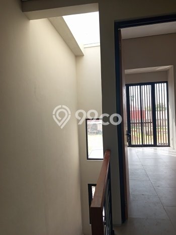 Rumah Modern Cantik 2 KT Bisa Langsung Pindah di Tapos Rumah Modern Cantik 2 KT Bisa Langsung Pindah di Tapos