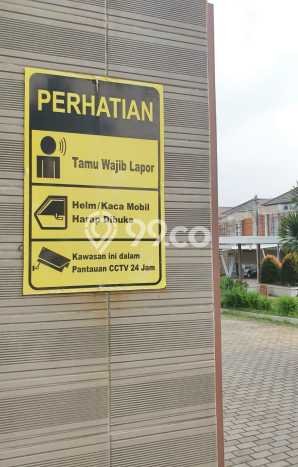 For Sale Rumah 4 Kamar Lokasi Strategis Bagus dan Strategis di Pamulang For Sale Rumah 4 Kamar Lokasi Strategis Bagus dan Strategis di Pamulang