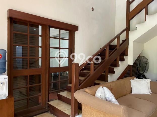 Dijual Rumah Mewah Elegan Dengan View Cantik di Bintaro, Jakarta Selatan Dijual Rumah Mewah Elegan Dengan View Cantik di Bintaro, Jakarta Selatan