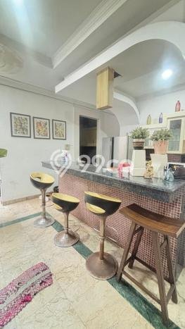 Hunian Eksklusif Siap Huni LT 240m2 di Pamulang, Tangerang Selatan Hunian Eksklusif Siap Huni LT 240m2 di Pamulang, Tangerang Selatan