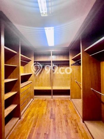 Ready to Use! Premium House LT 423m2 Desain Elegan di patra kuningan Ready to Use! Premium House LT 423m2 Desain Elegan di patra kuningan