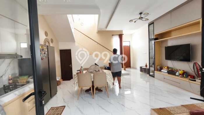 Hunian Cantik Minimalis Lb 130m2 di Ciputat, Tangerang Selatan Hunian Cantik Minimalis Lb 130m2 di Ciputat, Tangerang Selatan