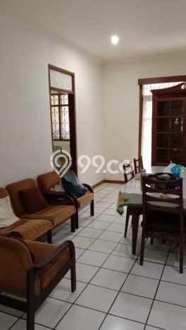 Hunian Elit LB 160m2 Siap Pakai Desain Elegan di Bintaro, Jakarta Selatan Hunian Elit LB 160m2 Siap Pakai Desain Elegan di Bintaro, Jakarta Selatan