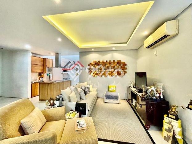 Ready to Use! Premium House LT 130m2 Desain Elegan di Kemang Ready to Use! Premium House LT 130m2 Desain Elegan di Kemang