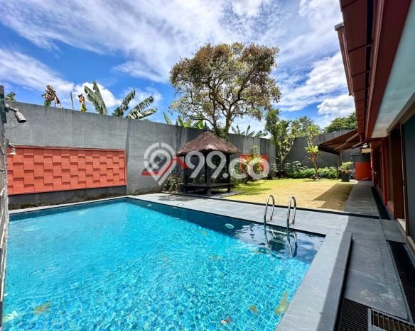For Sale! Luxury House LT 901m2 Desain Modern di Lebak Bulus For Sale! Luxury House LT 901m2 Desain Modern di Lebak Bulus
